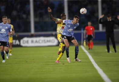 Belgrano empató con Delfín por la Copa Sudamericana con un jugador menos