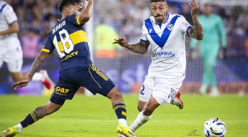 Vélez fue contundente en el segundo tiempo, le ganó 2-1 a Boca y es líder de su zona