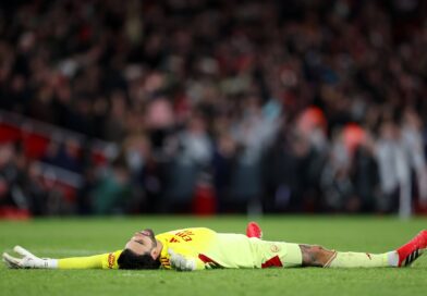 Premier League: Arsenal ganó con el último aliento y se escapó arriba