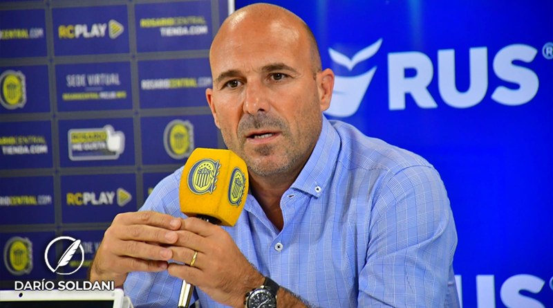 Gonzalo Belloso reafirmó a Jorge Almirón como DT de Rosario Central en una explosiva conferencia: “Hasta mi mamá me pidió que lo eche”