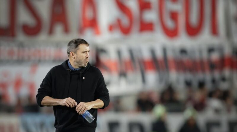 «Se nos escaparon los tres puntos»: las definiciones de Coudet tras el empate de River