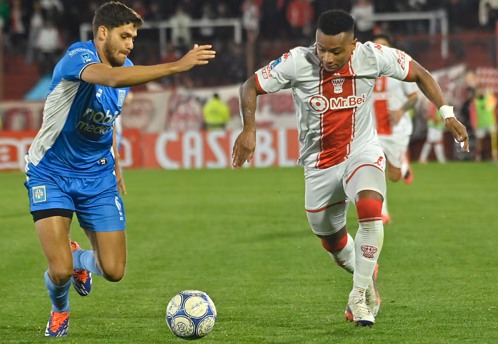 Huracán empató en el Ducó y pidieron que se vayan todos