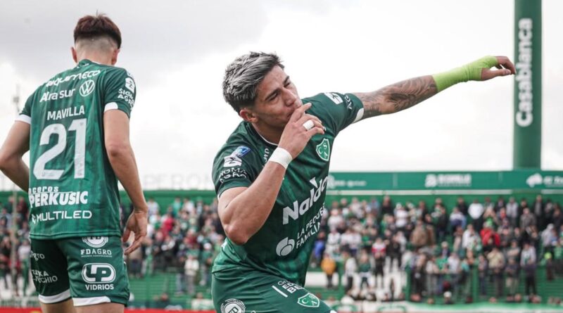 Sarmiento superó con claridad a Huracán en Junín y se prendió en la Zona B